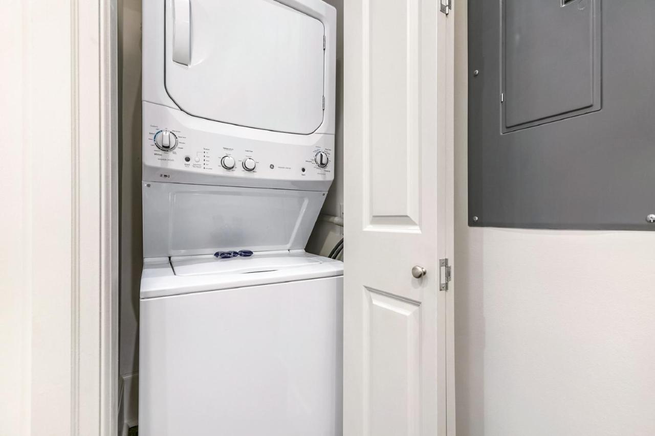 1 And 2 Bedroom Private Condos Steps Away From French Quarter Новий Орлеан Екстер'єр фото