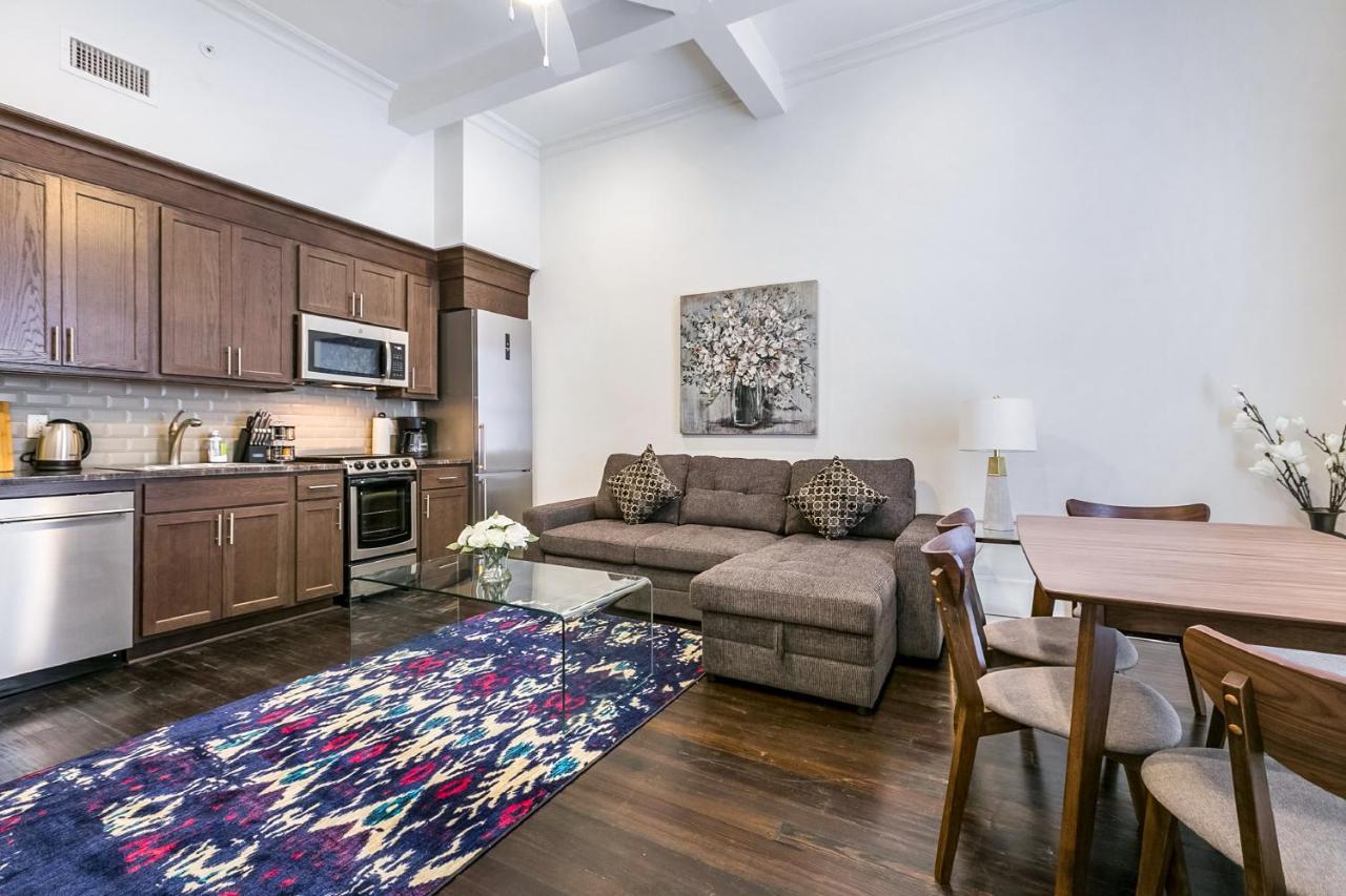 1 And 2 Bedroom Private Condos Steps Away From French Quarter Новий Орлеан Екстер'єр фото
