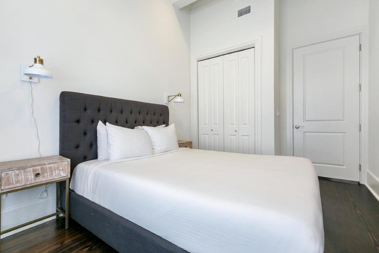 1 And 2 Bedroom Private Condos Steps Away From French Quarter Новий Орлеан Екстер'єр фото