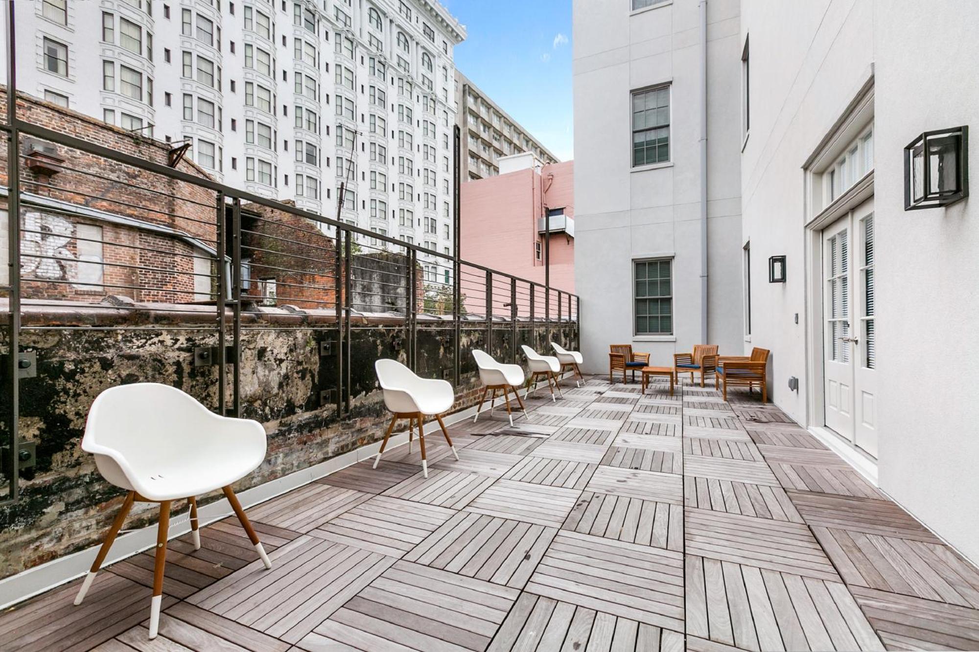 1 And 2 Bedroom Private Condos Steps Away From French Quarter Новий Орлеан Екстер'єр фото